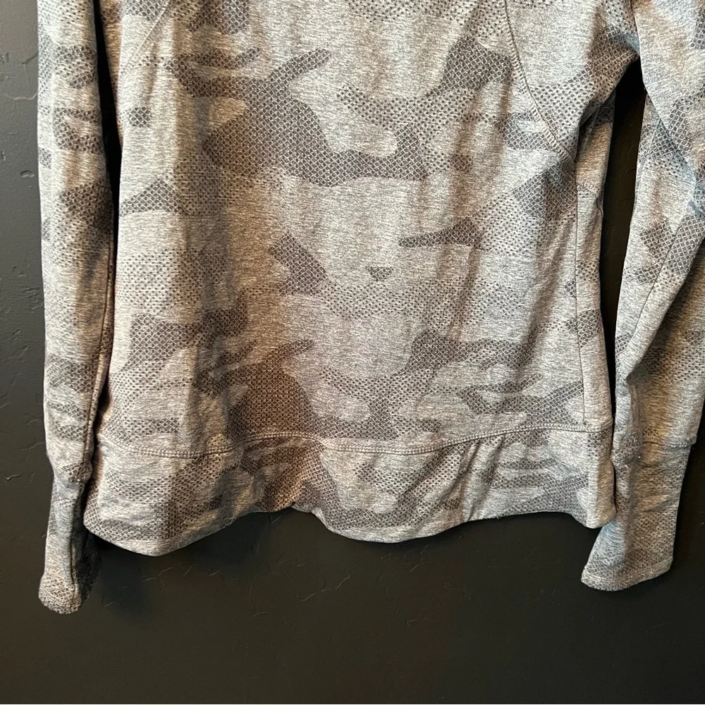 Mondetta Womens Camo Activewear Pullover Size:L